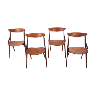 Set of 4 teak chairs model 17, Arne Hovmand Olsen for Mogens Kold, 1950s