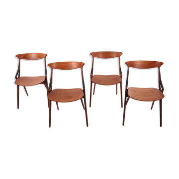 Set of 4 teak chairs model 17, Arne Hovmand Olsen for Mogens Kold, 1950s