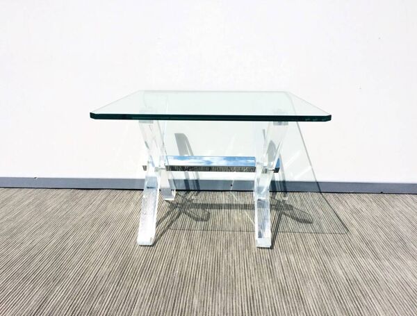 Table basse carrée ' Tréteaux ' . Plexi & verre. Vintage 80s