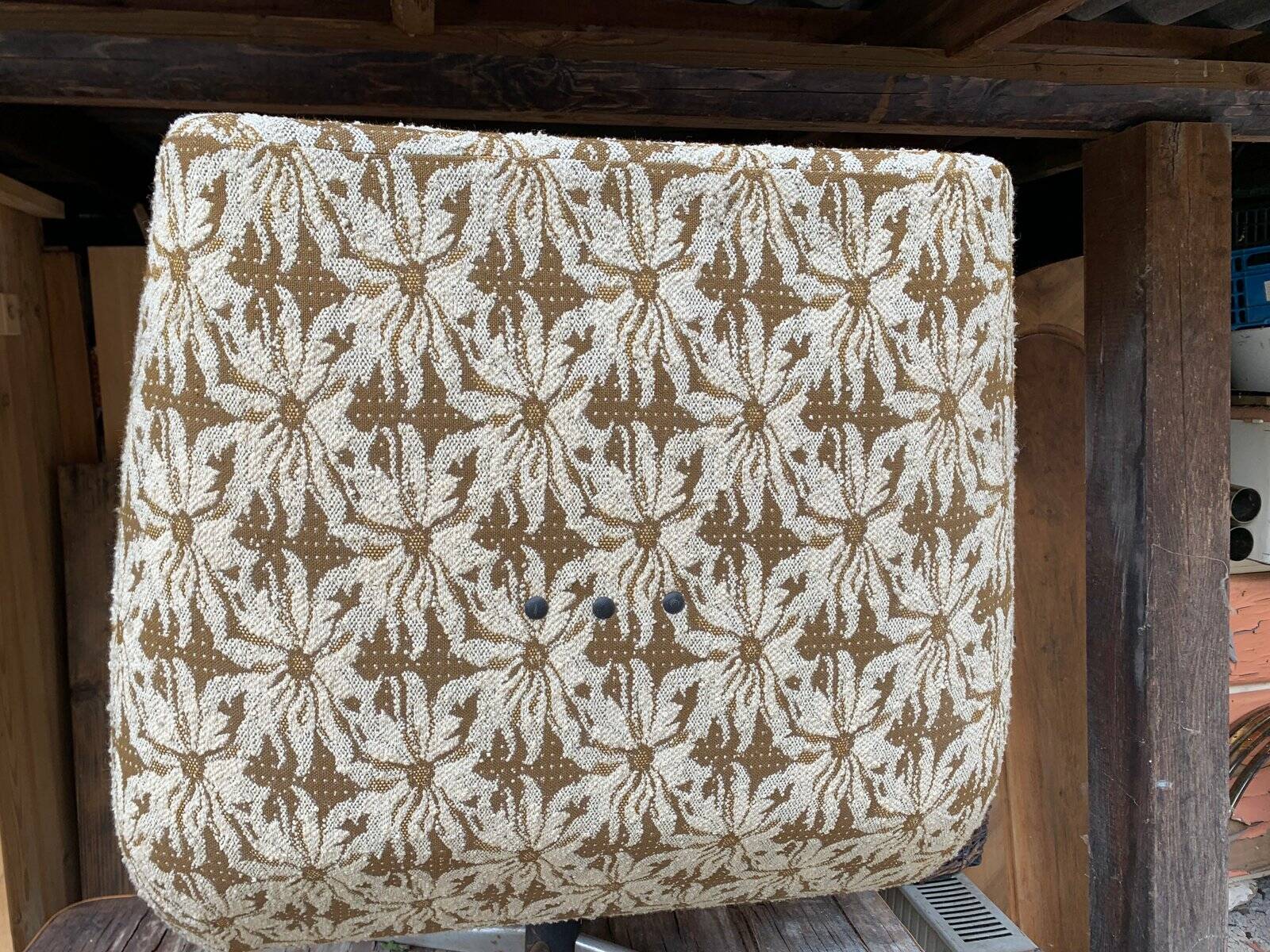 Vintage Mery armchair from the 1960s in brown patterned fabric with a chrome metal base.