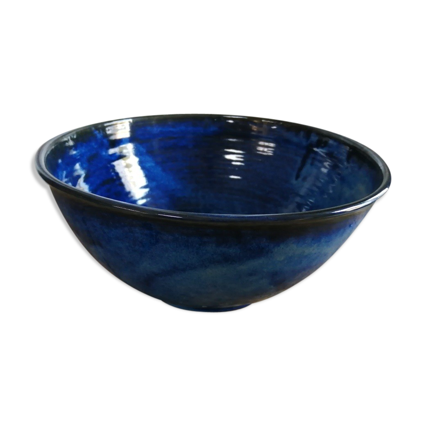 Intense blue ceramic salad