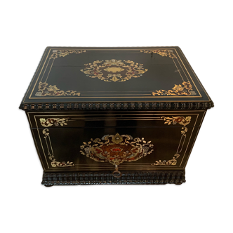 Complete liquor cellar Boulle Box Napoleon III Box Marquetry XIX century