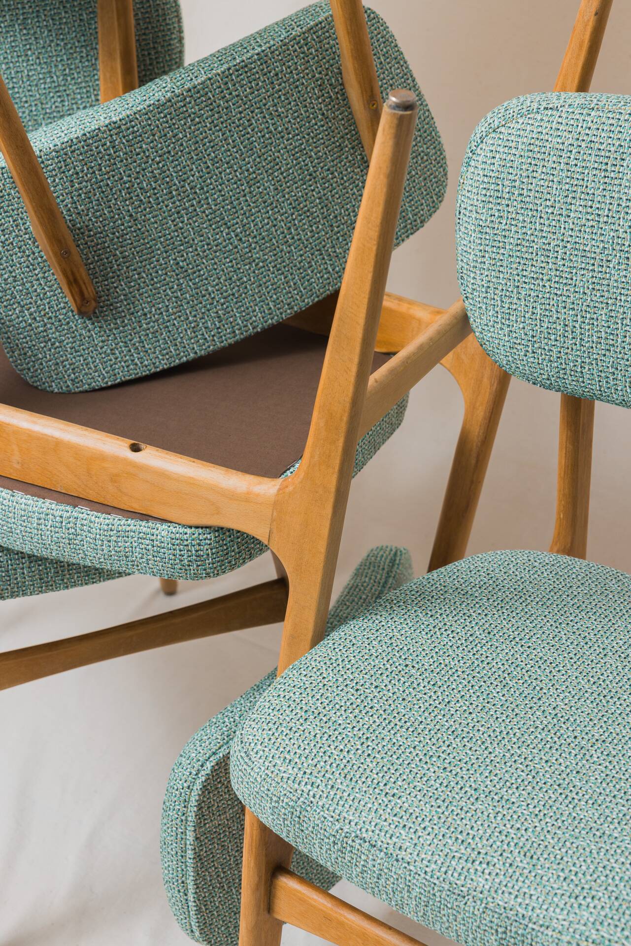 Chaises design français années 60