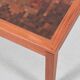 Grande table basse scandinave en marqueterie de bois debout