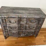 Commode patinée