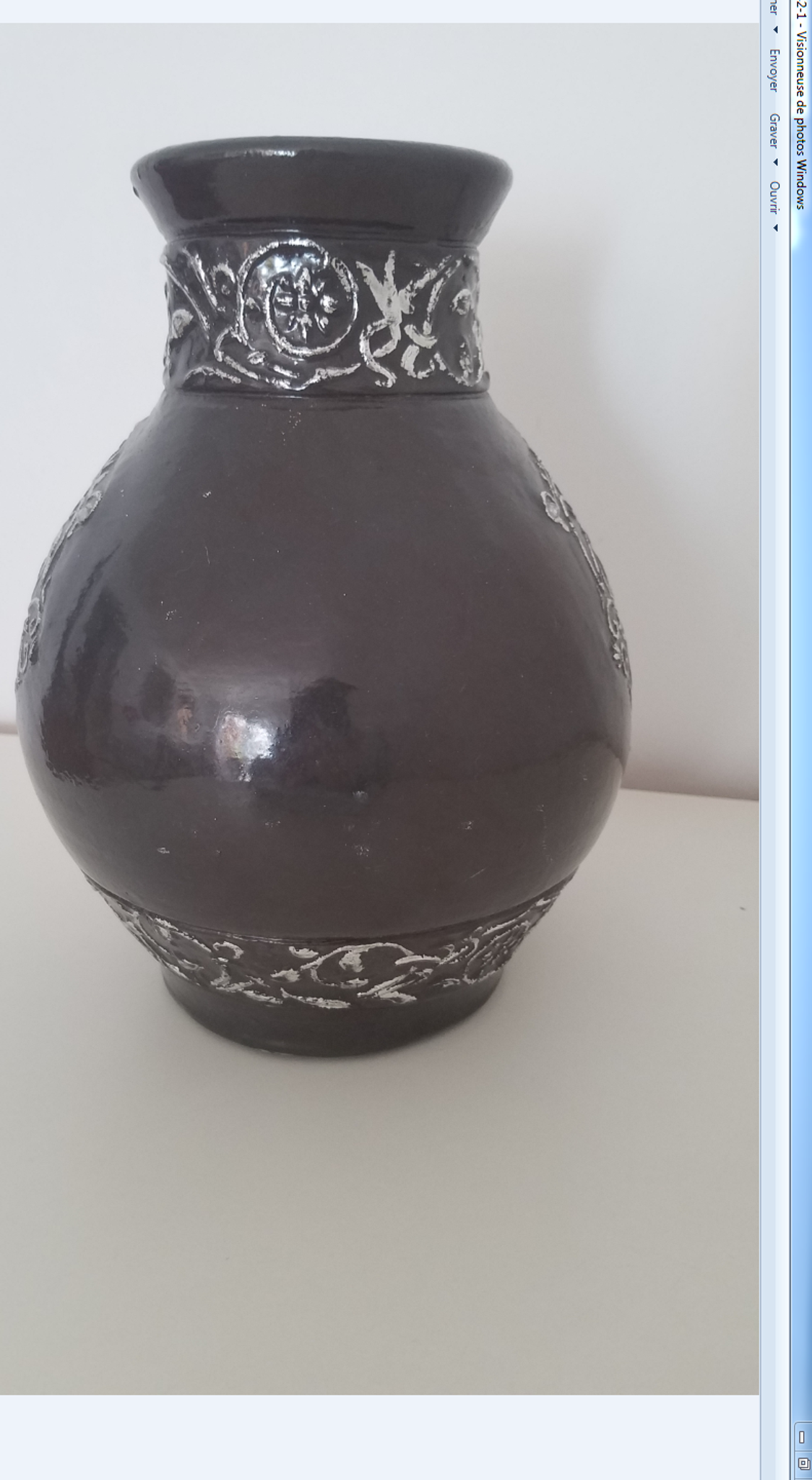 Ceramic vase . Moroccan handicrafts