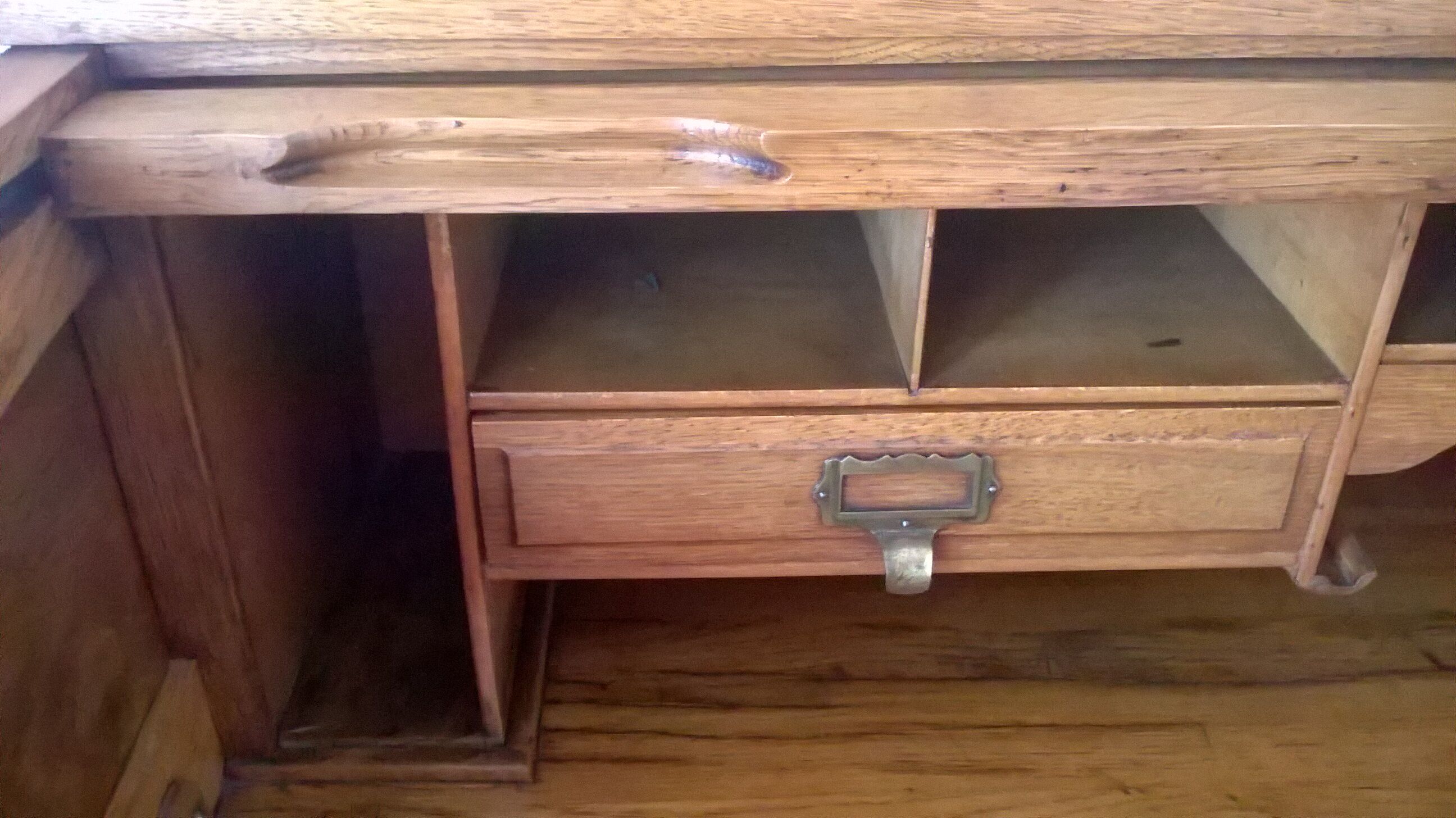 American desk with oak curtain