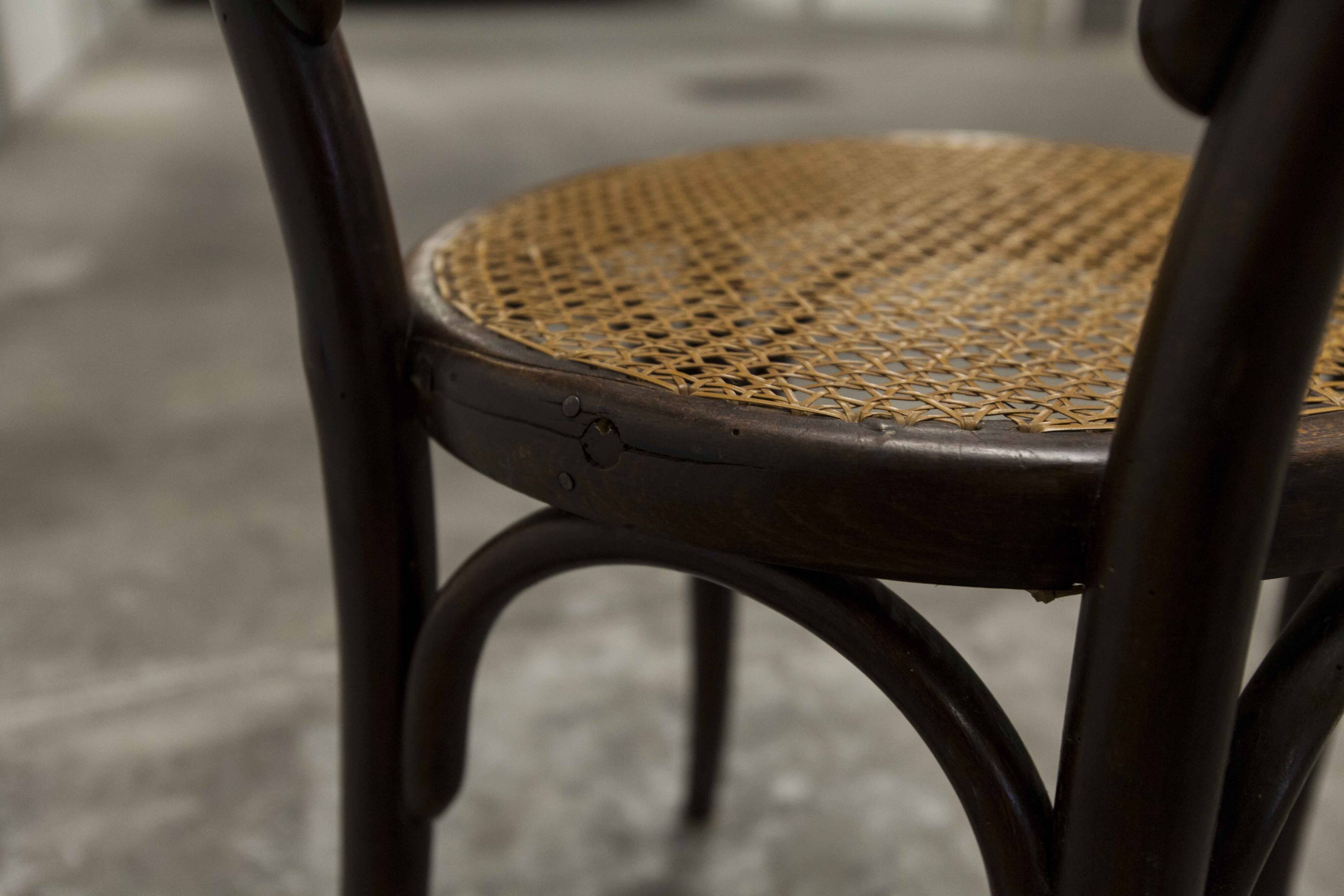 Ungvar Ungarn 1900 dark brown cane bistro chair
