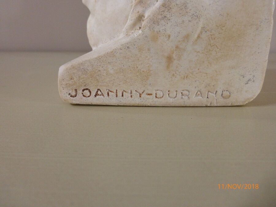 Pair of bookends in plaster