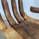 Chaises mains sculptées style Pedro Fiedeberg