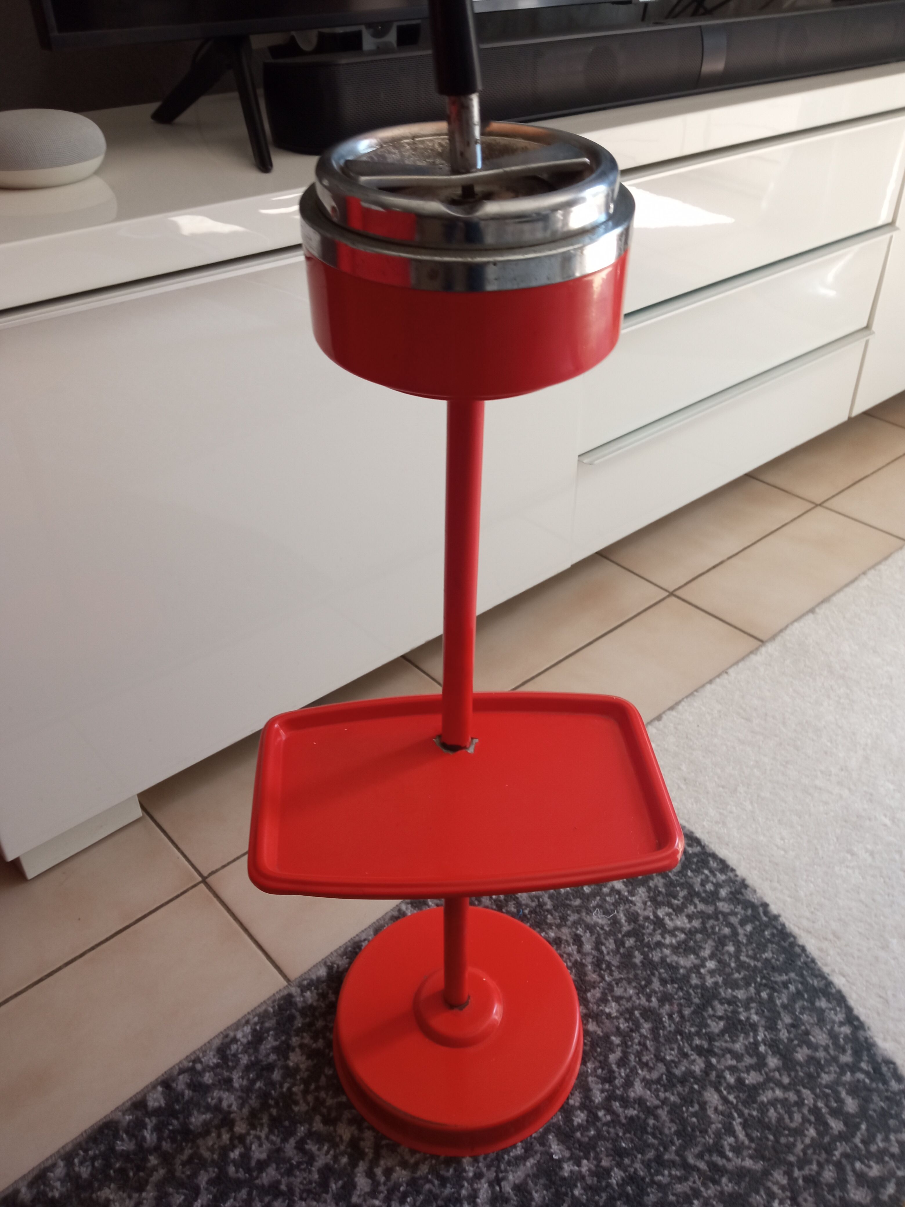 Cendrier sur pied vintage orange