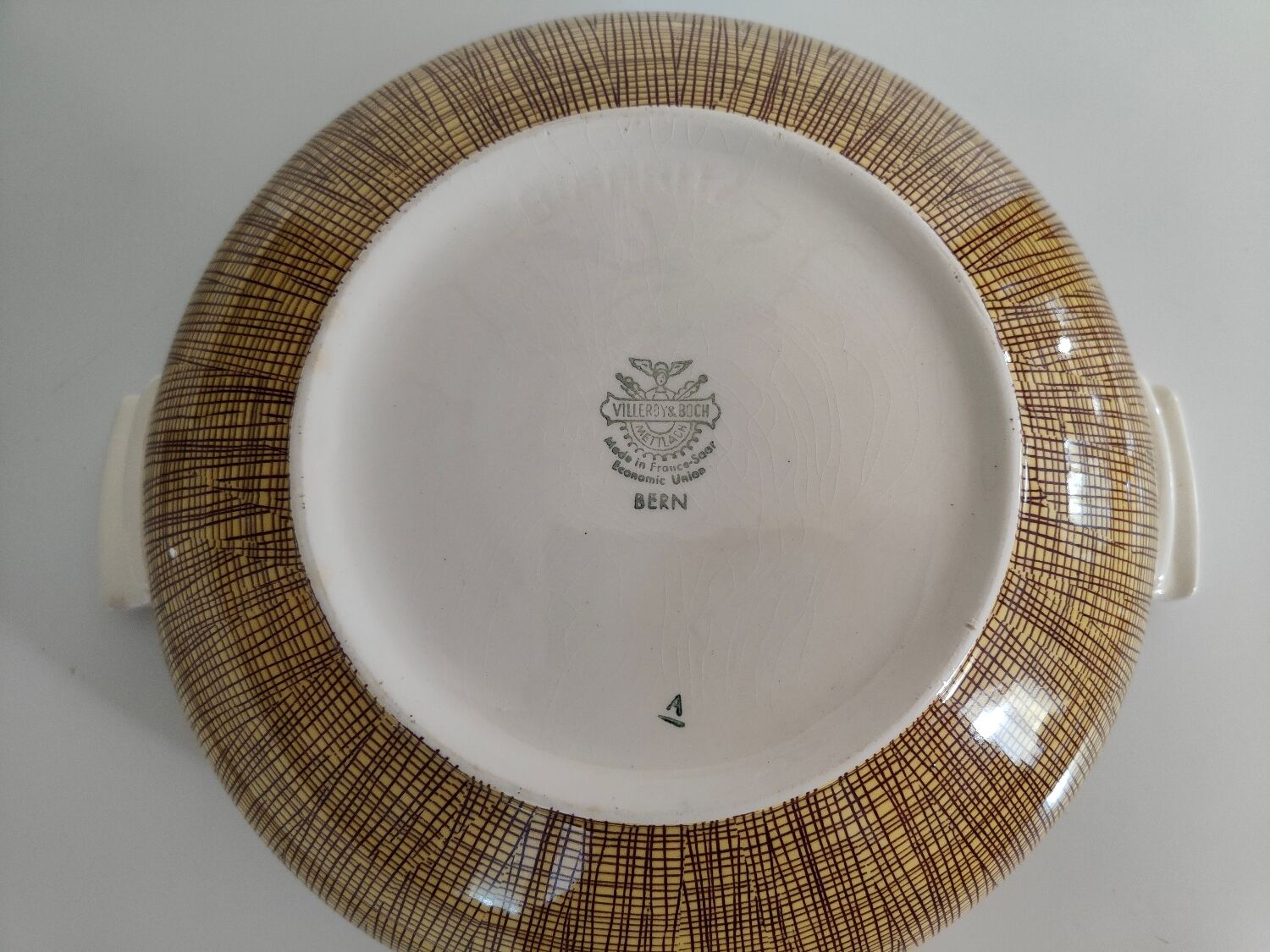 Old tureen from the 60s in Villeroy and Boch earthenware, Bern