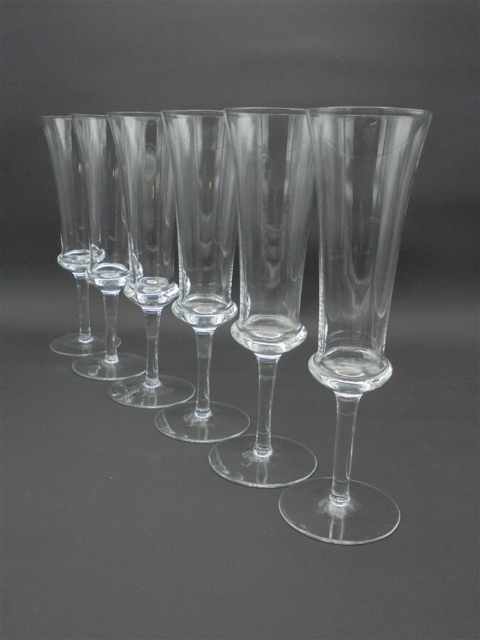 6 champagne flutes