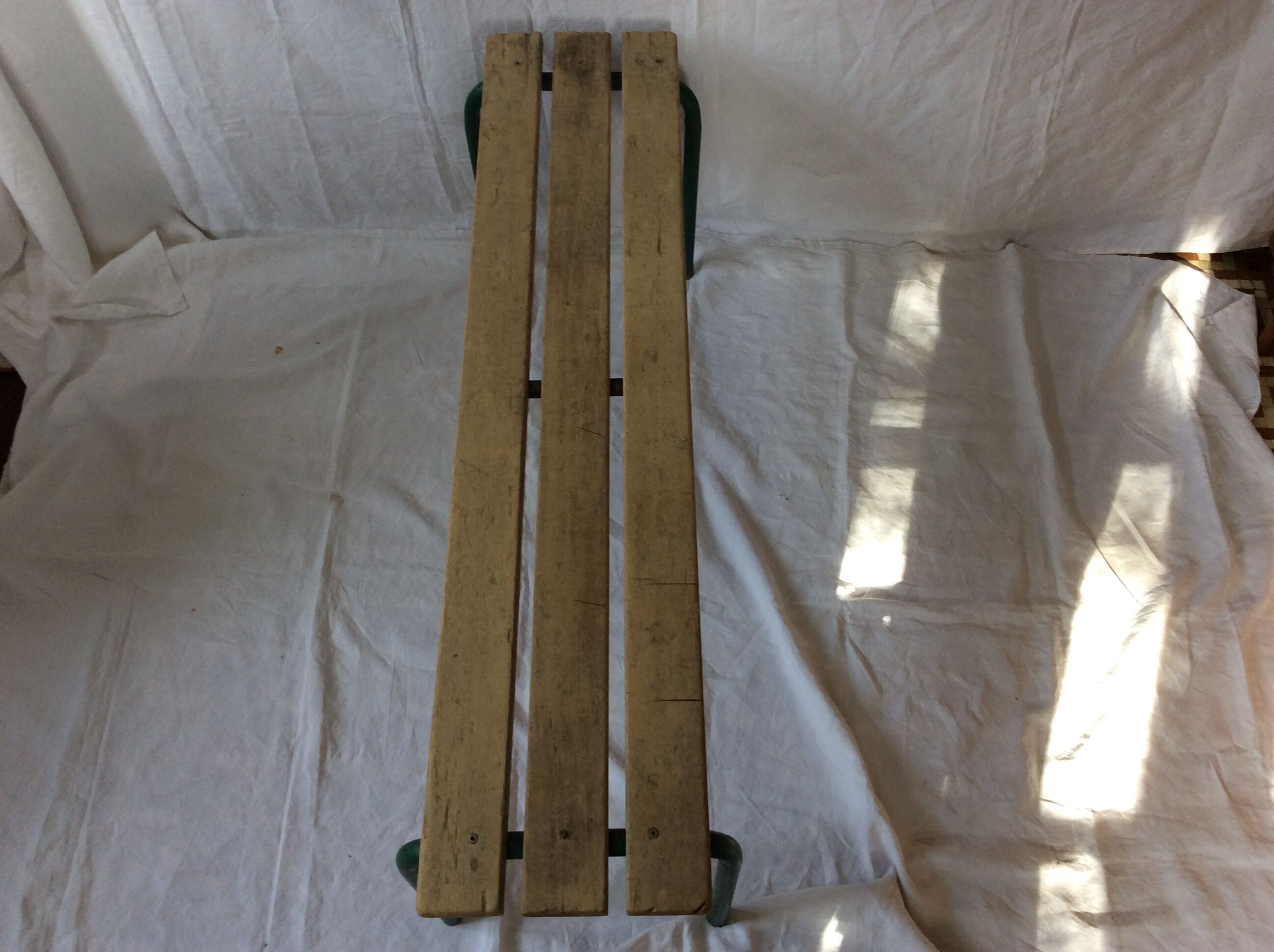 Banc d'école vintage