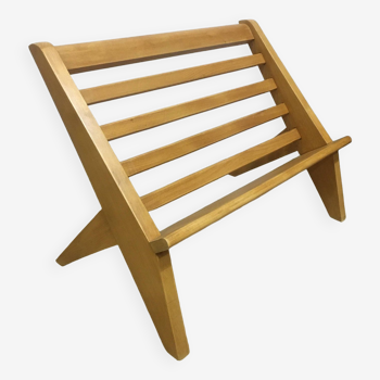 Scandinavian magazine rack