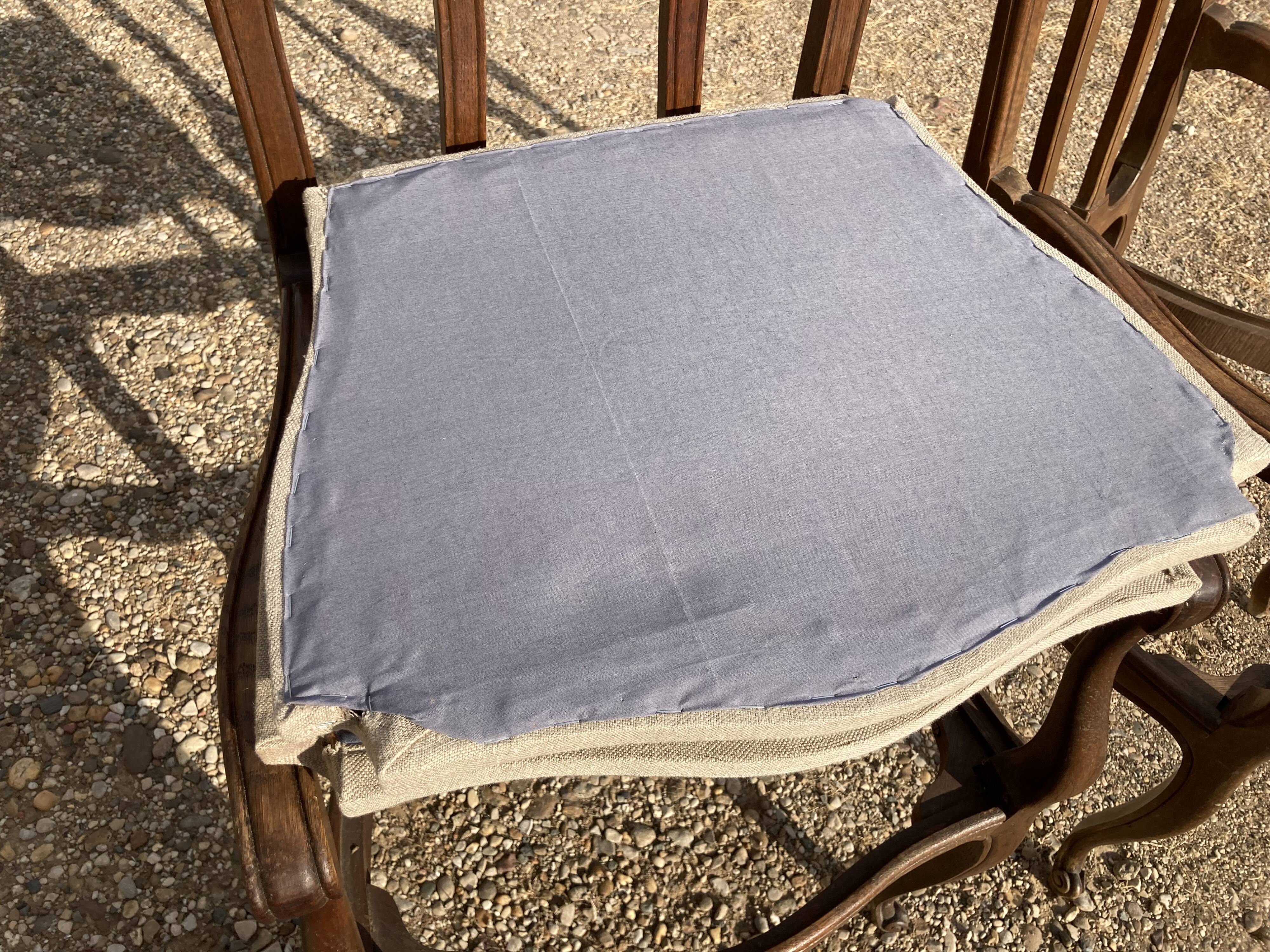 Paire de fauteuils de style anglais