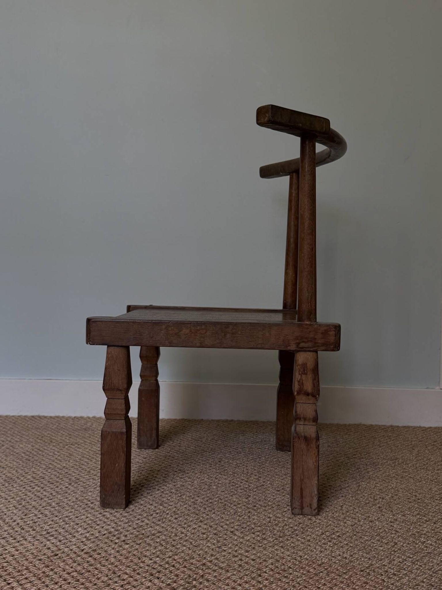 Handcrafted low chair in solid wood – Ivory Coast