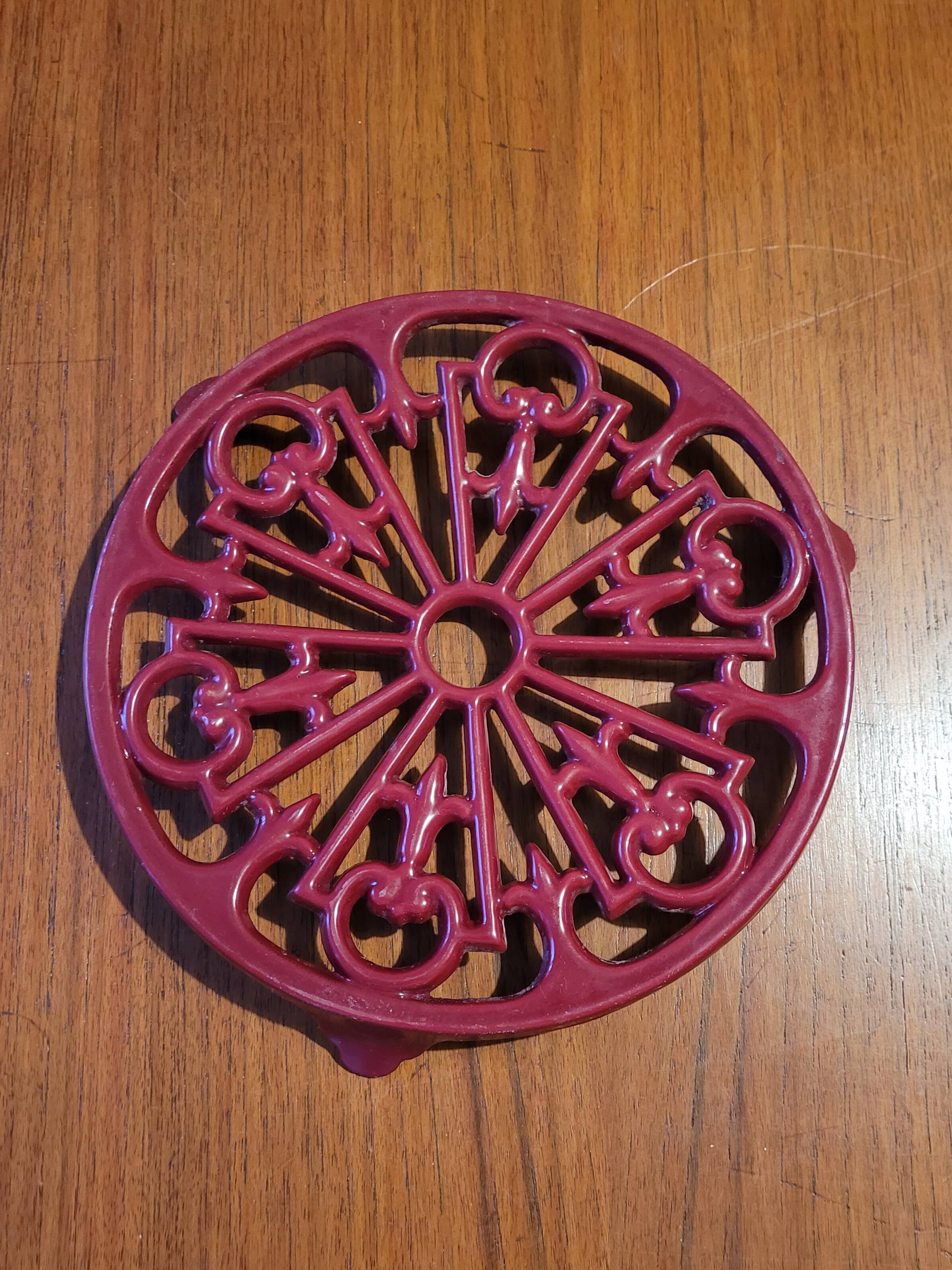 Cast iron trivet