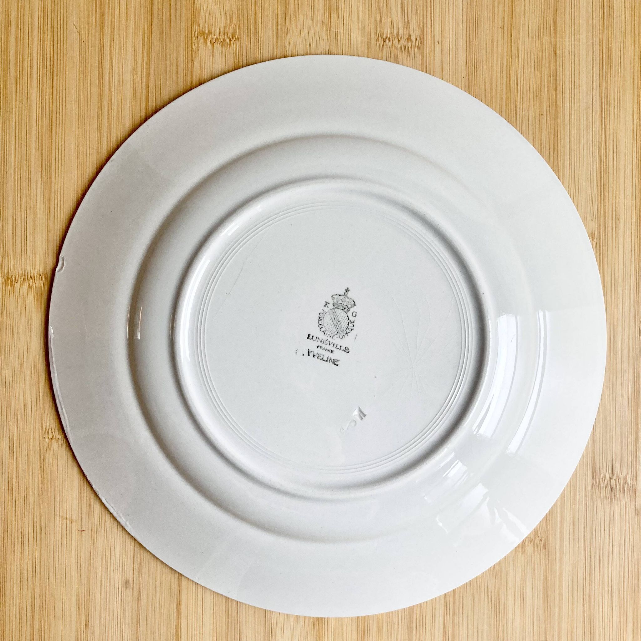 Round dish Luneville / Yvelines / 1950