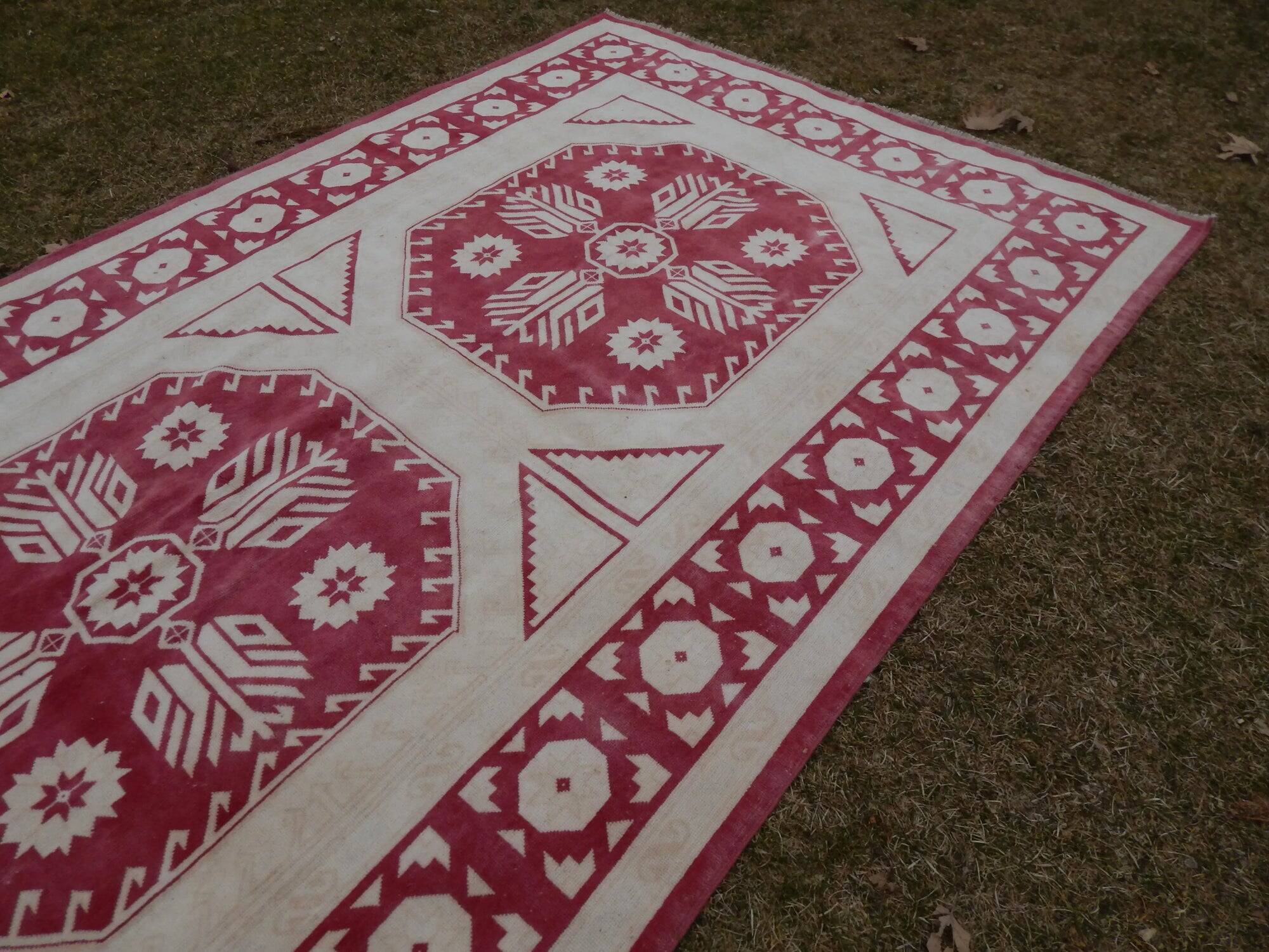 Vintage Turkish carpet handmade 189x316 cm