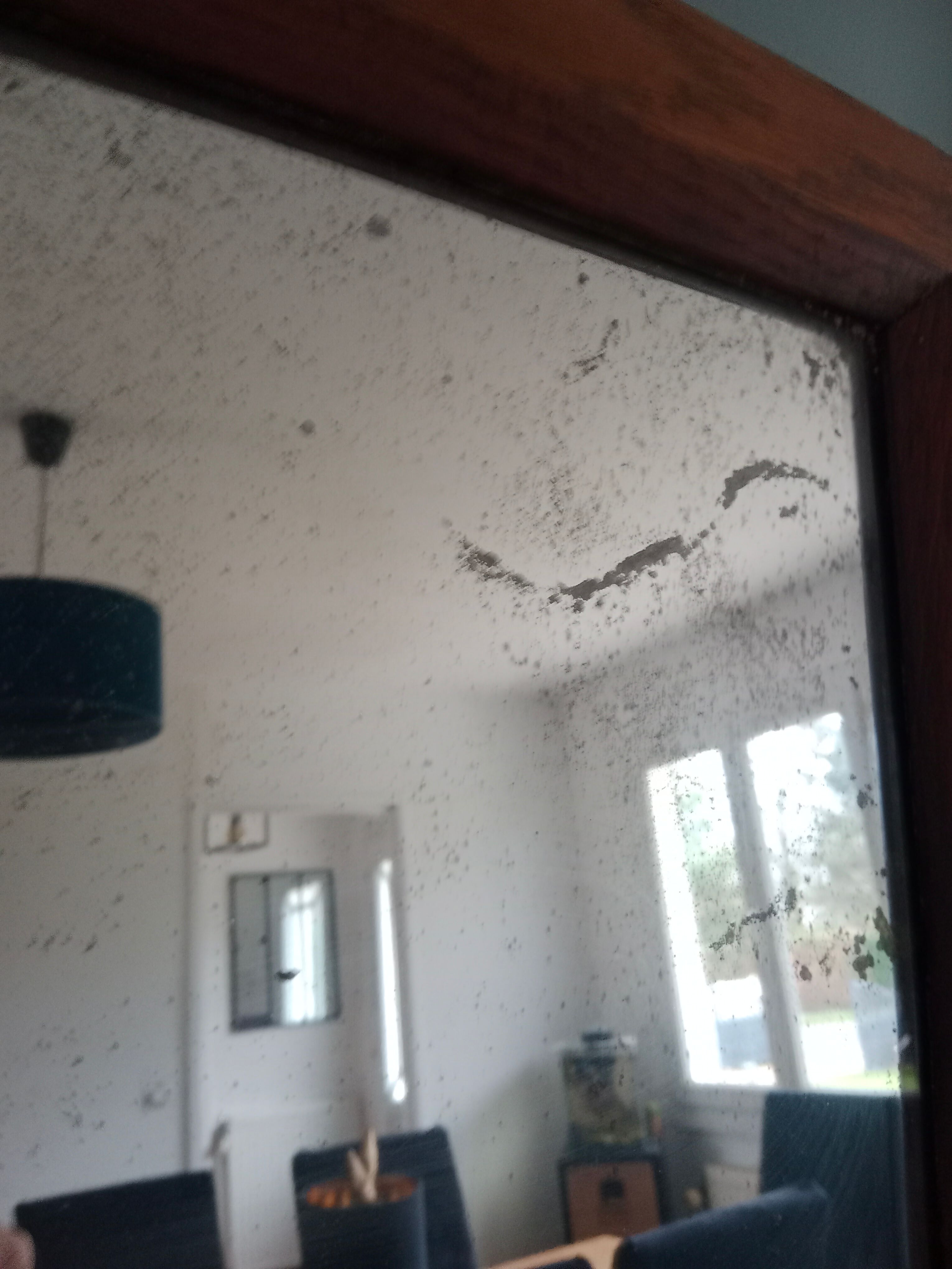 Piqué mercury mirror, 63x51 cm