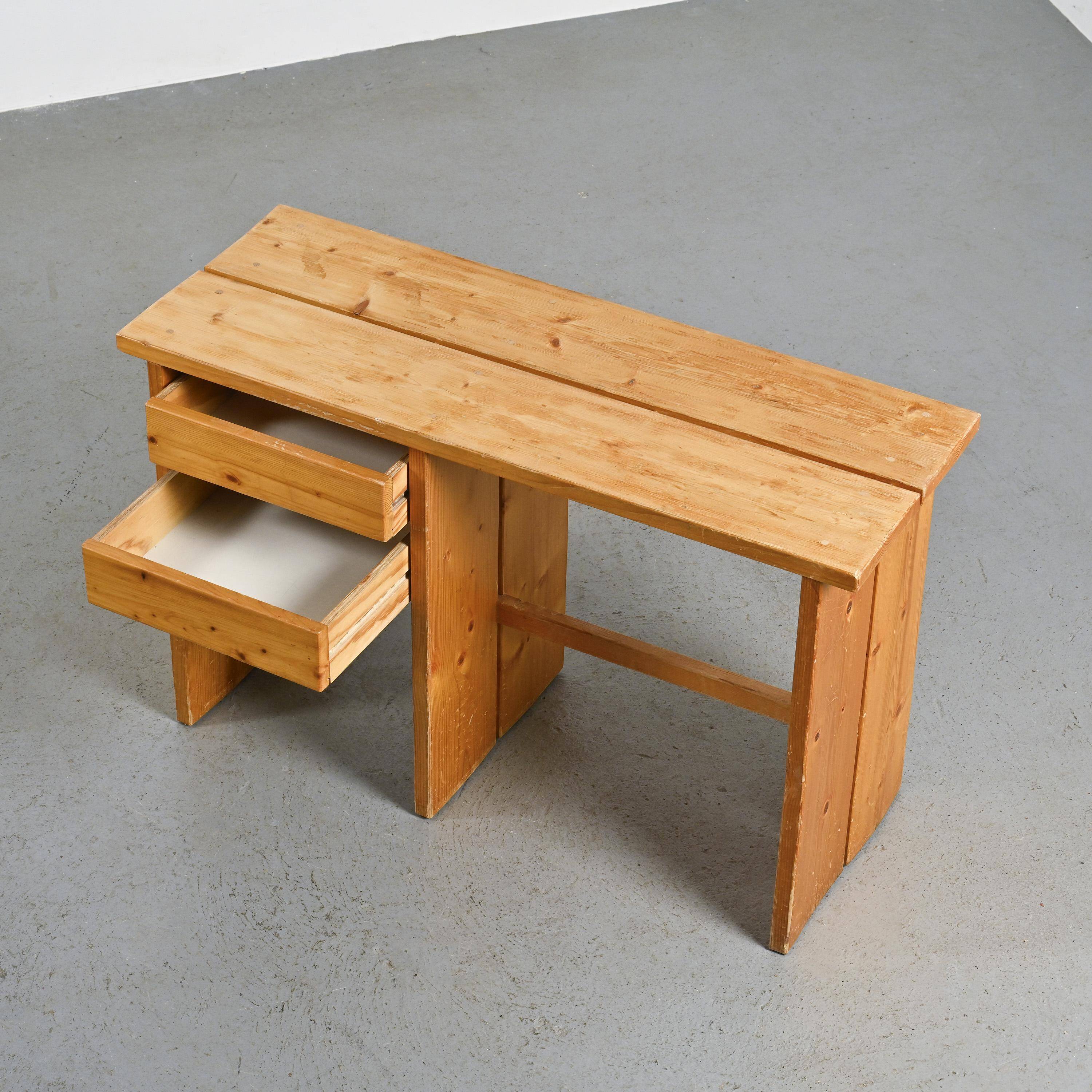 Pine desk, Mobiler Gal, La Plagne 60s
