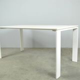 KARTELL / Table à manger italienne moderne vintage blanche / Ferruccio Laviani / 2000