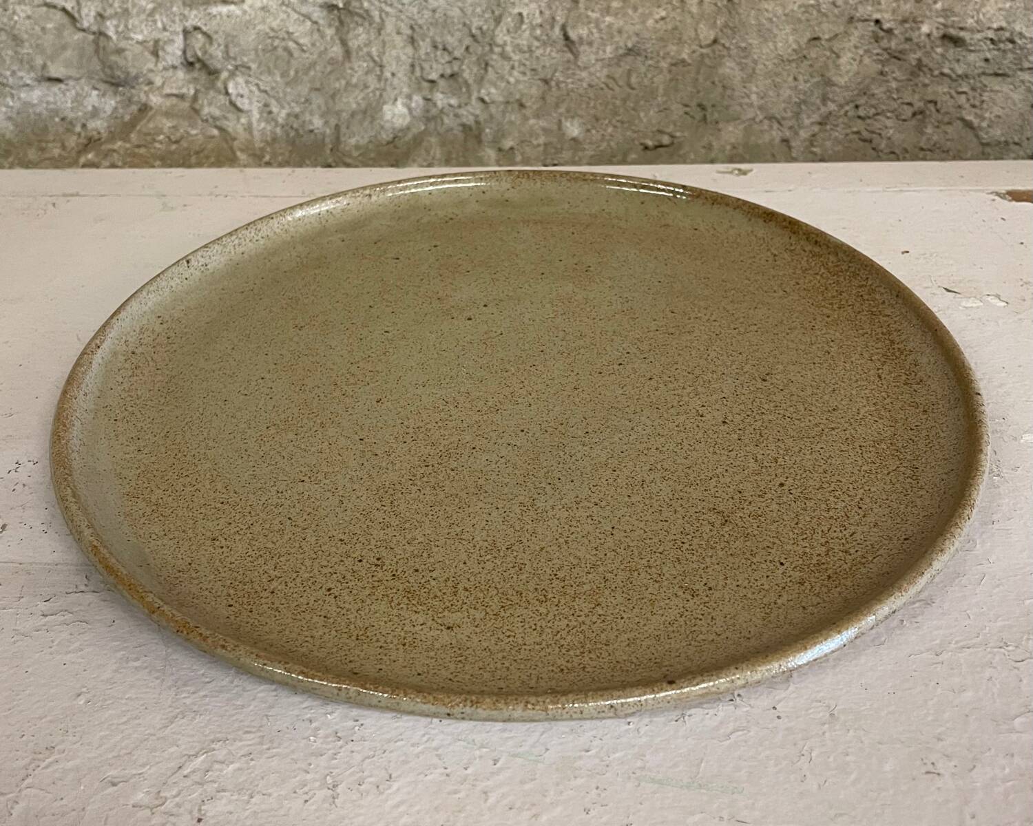 Large stoneware plate 32 cm