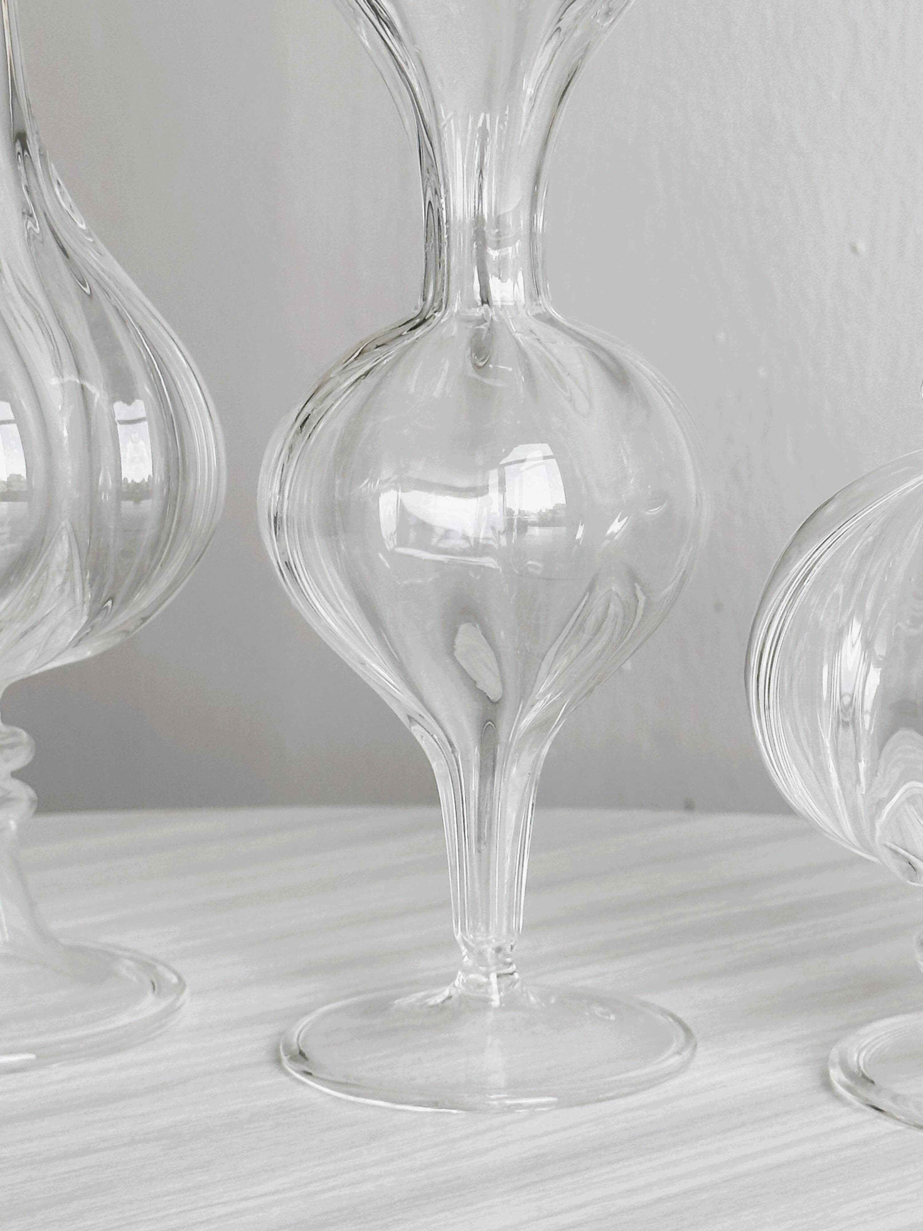 3 vases en verre épais et transparent