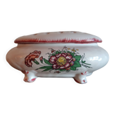 Pique flowers pottery art of Angoulême Le Renoleau