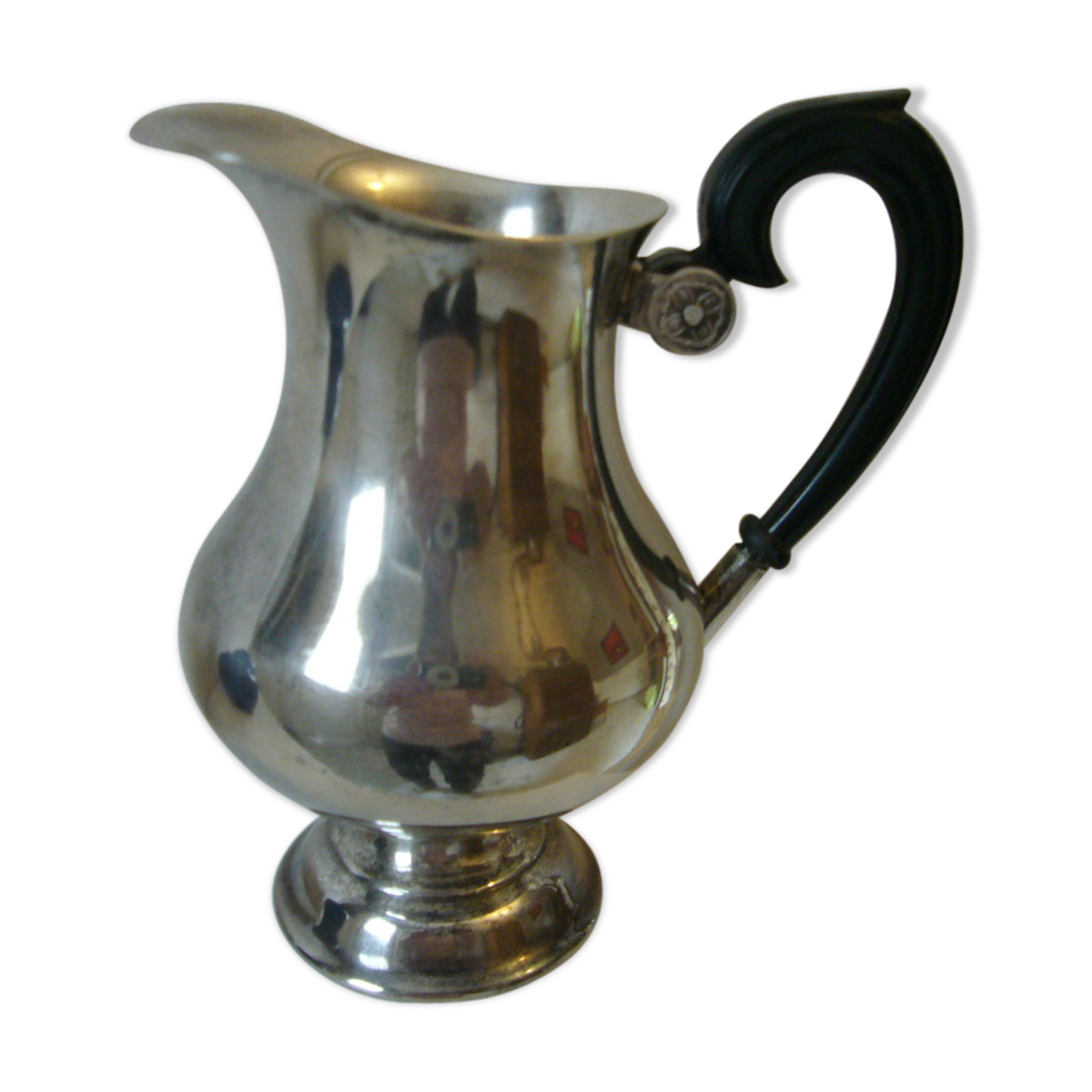 Silver metal art deco