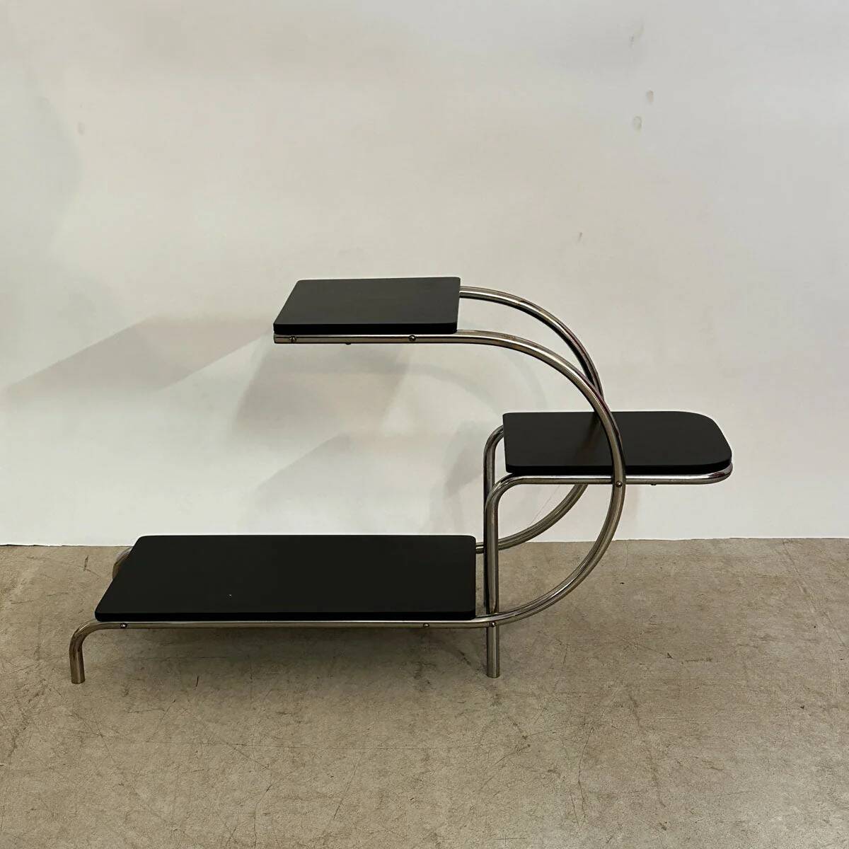 Bauhaus Shelving Unit, Black Steel Tube