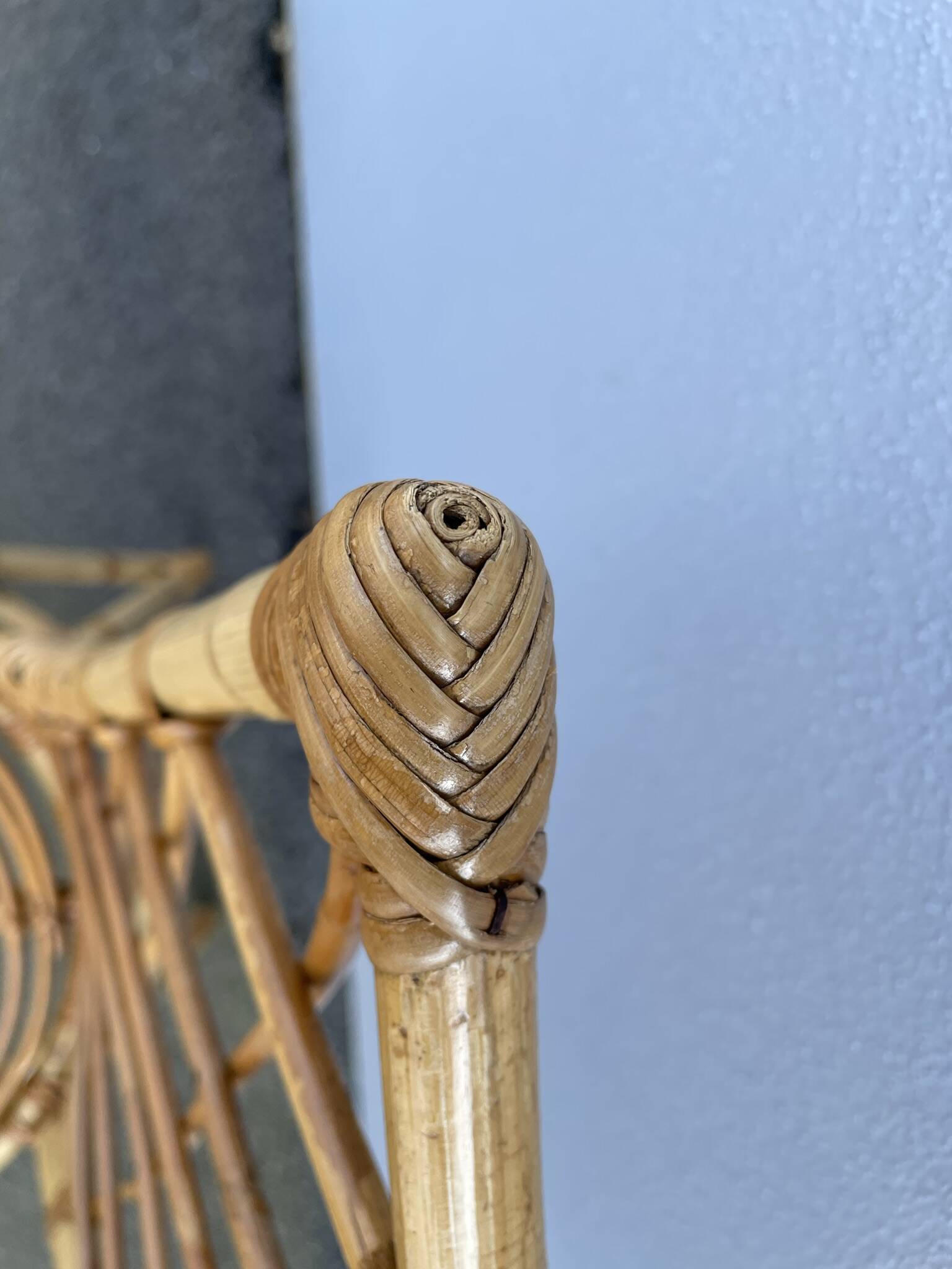 Chaises en rotin  à croisillons