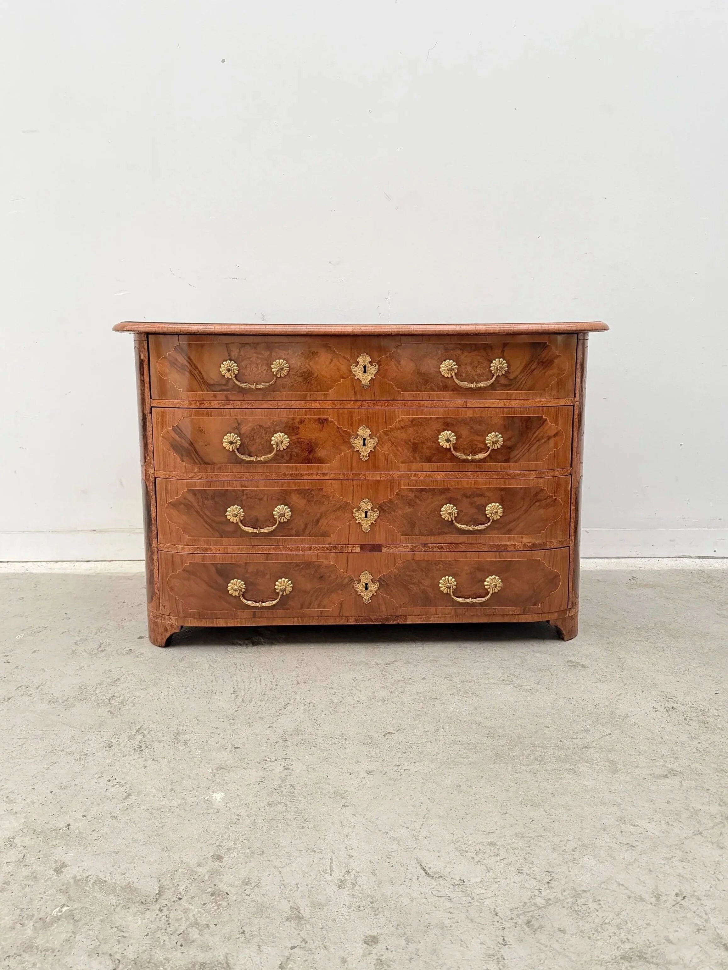 Marquetry commode from the Louis XIV period, early 18th century, Portugal.