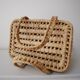 Panier en feuilles de palmier tressées