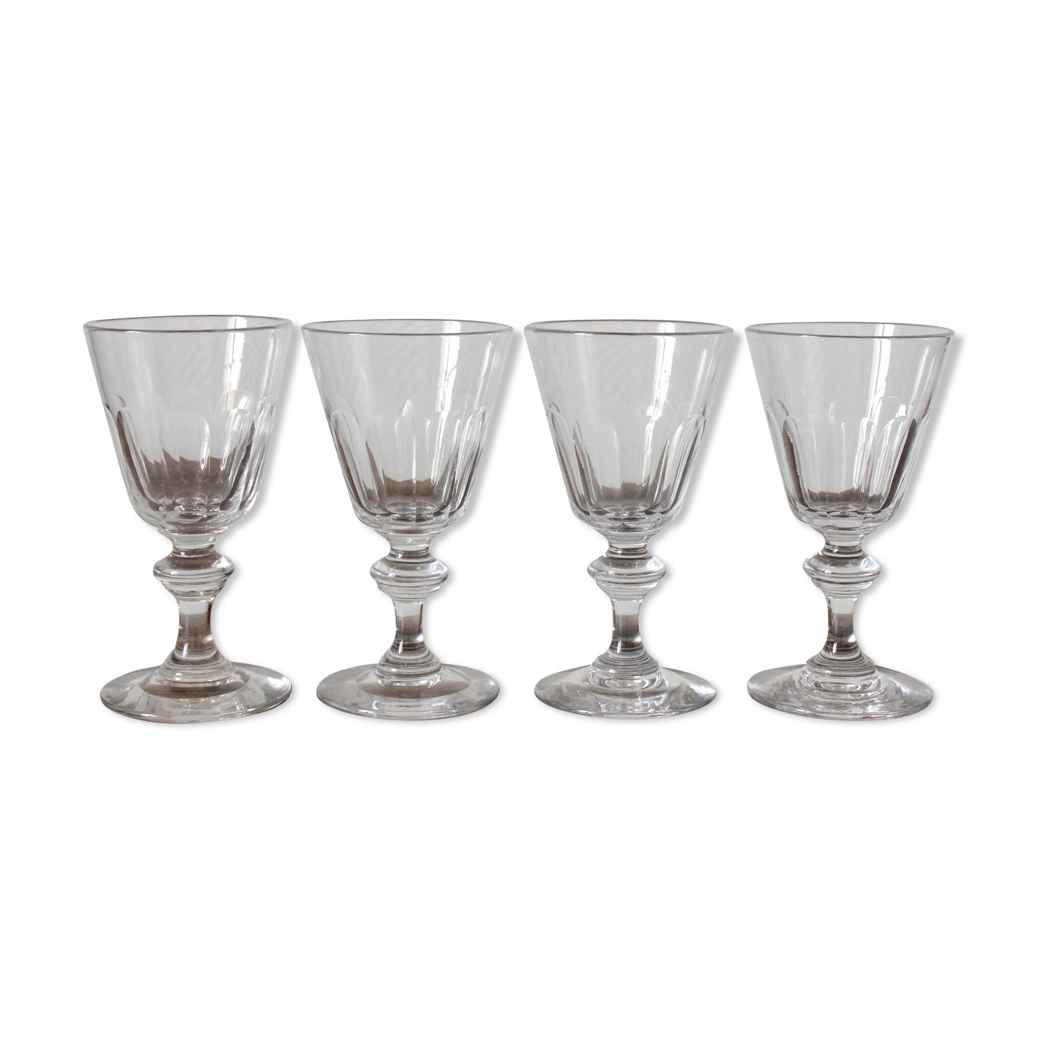4 glasses with white wine in crystal ringing the nineteenth