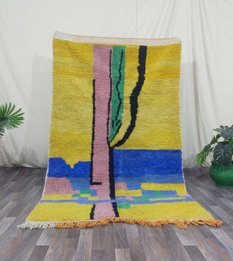 Handwoven natural wool rug, size 1.5/2.5 m.