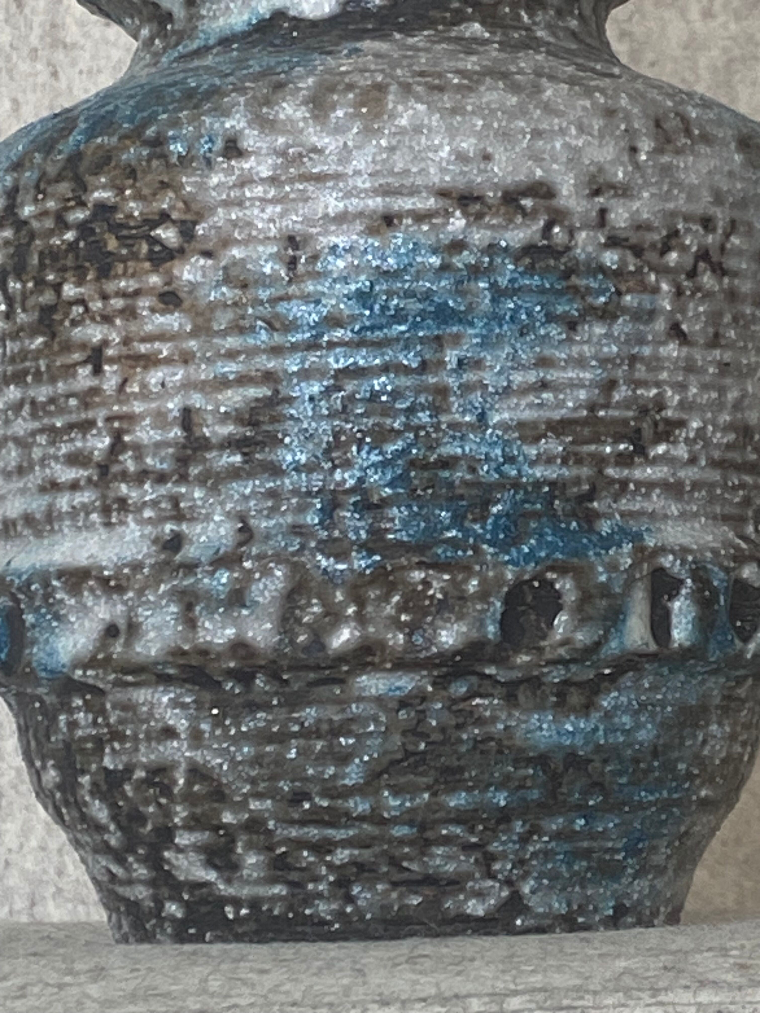 Brutalist vase