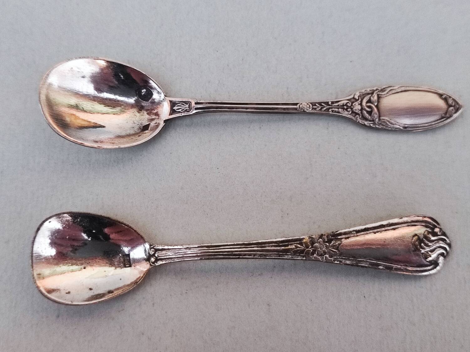 Salt and pepper bowl