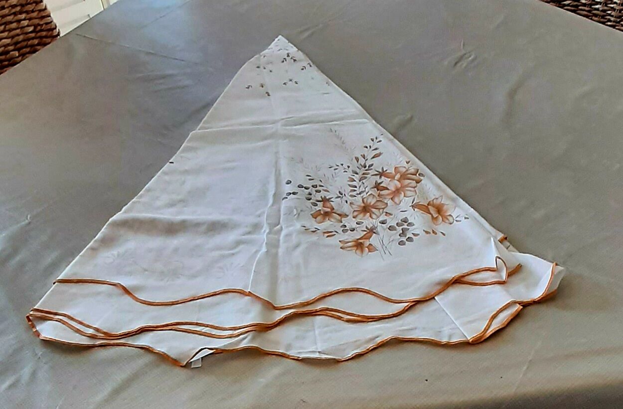 Nappe ronde vintage