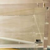 International Marais plexi service