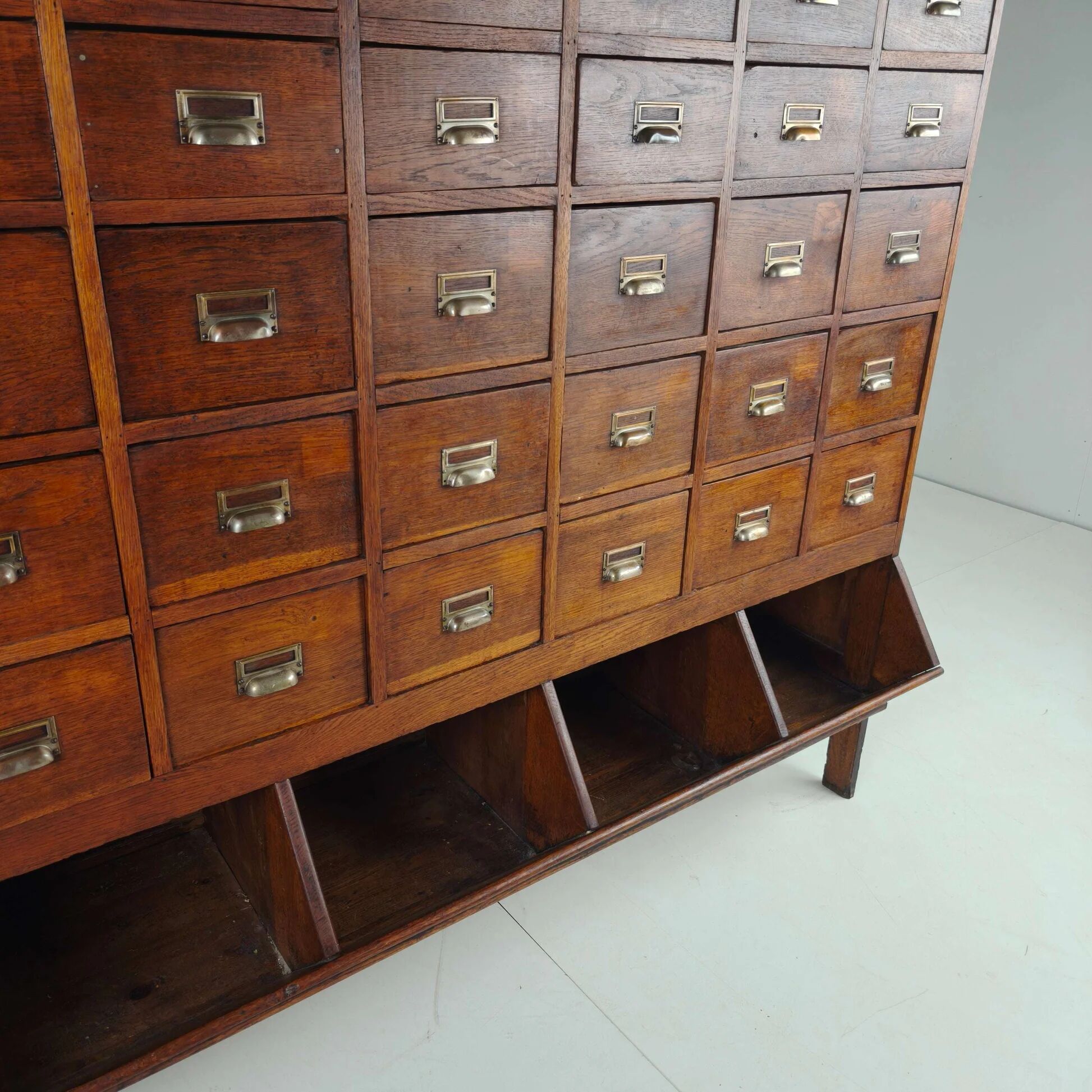 Early 20th century oak apothecary cabinet with 42 drawers