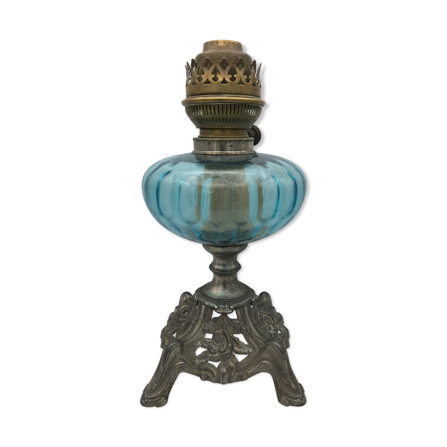 Regulated kerosene lamp foot baroque style blue glass bowl