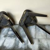 Paire de sellettes tripodes anciennes patine noire