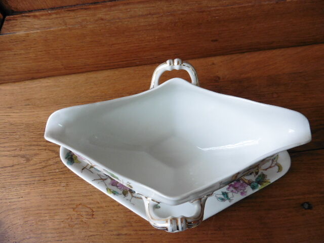 Limoges porcelain sauce dish, 1900