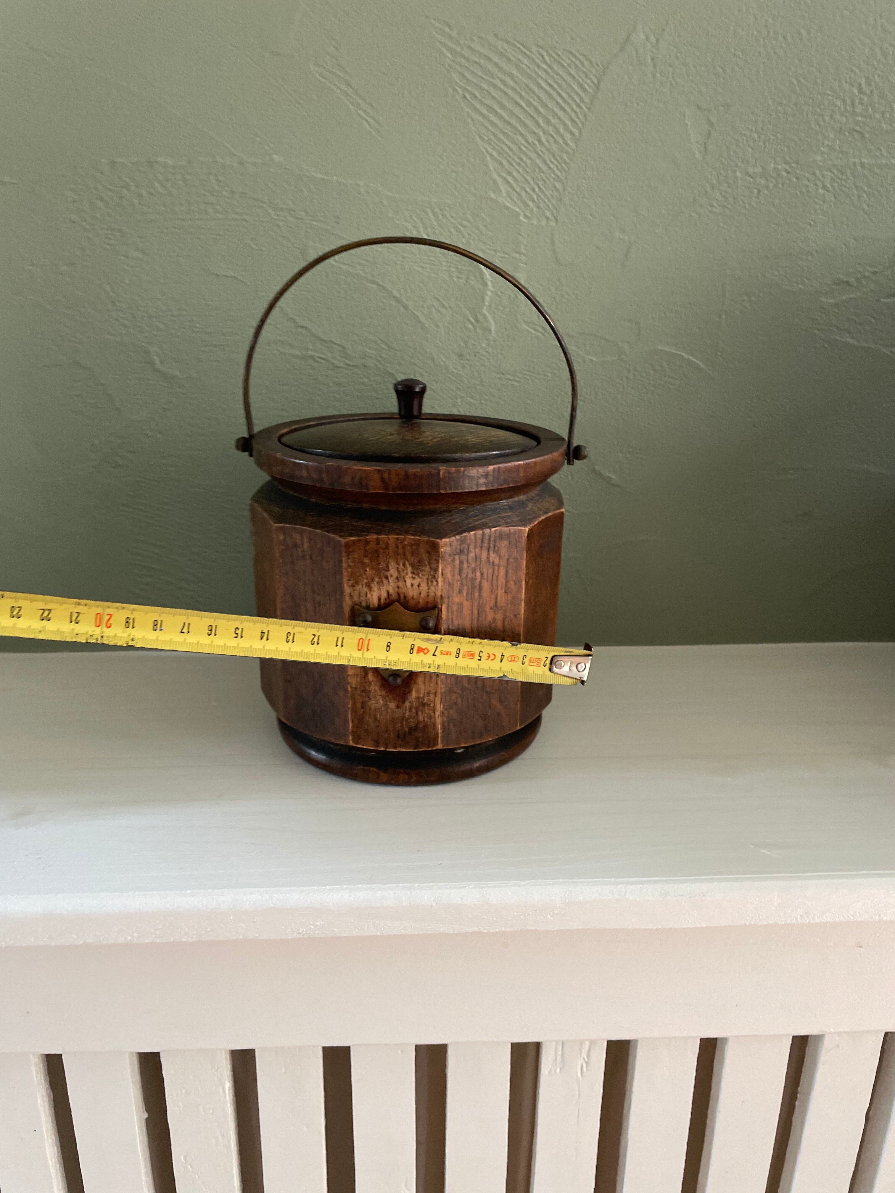 Ice cream pot