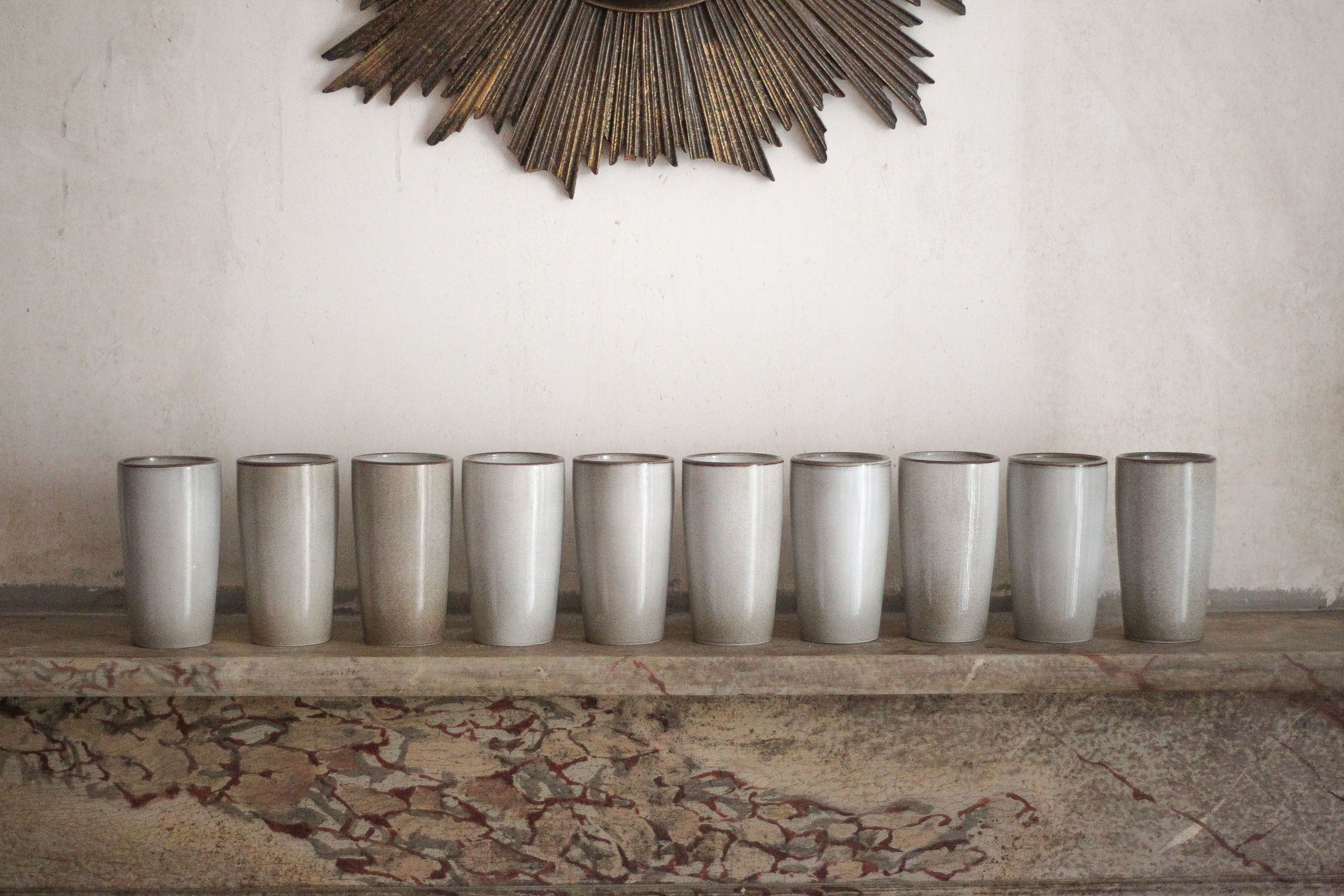 Service 10 mugs en grès de Salins vintage