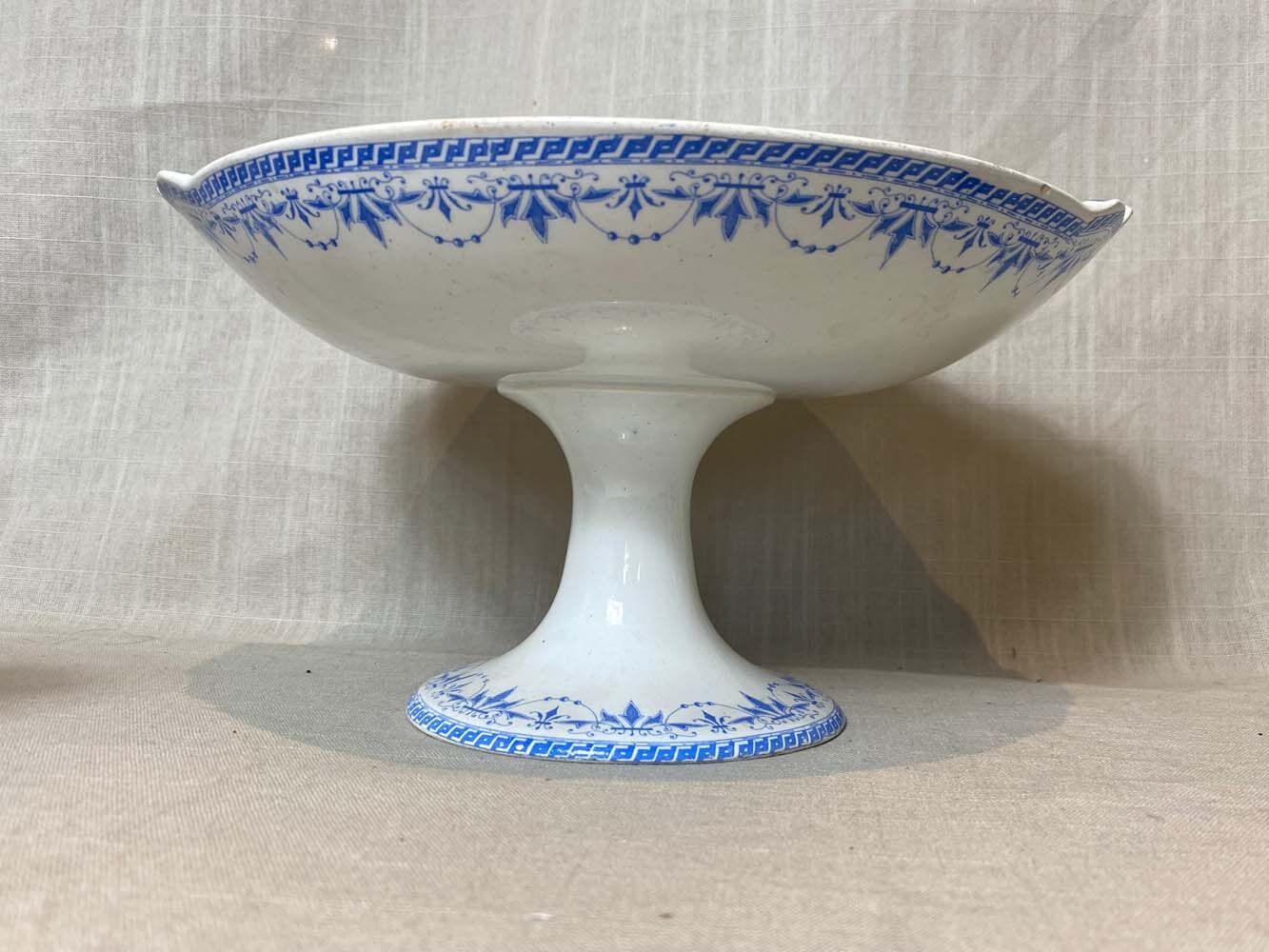 Ensemble B&Cie, Creil and Montereau, saucier with standing cup