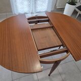 Round teak table in Scandinavian design from the late 1960s.