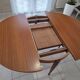 Table ronde en teck design scandinave fin années 60